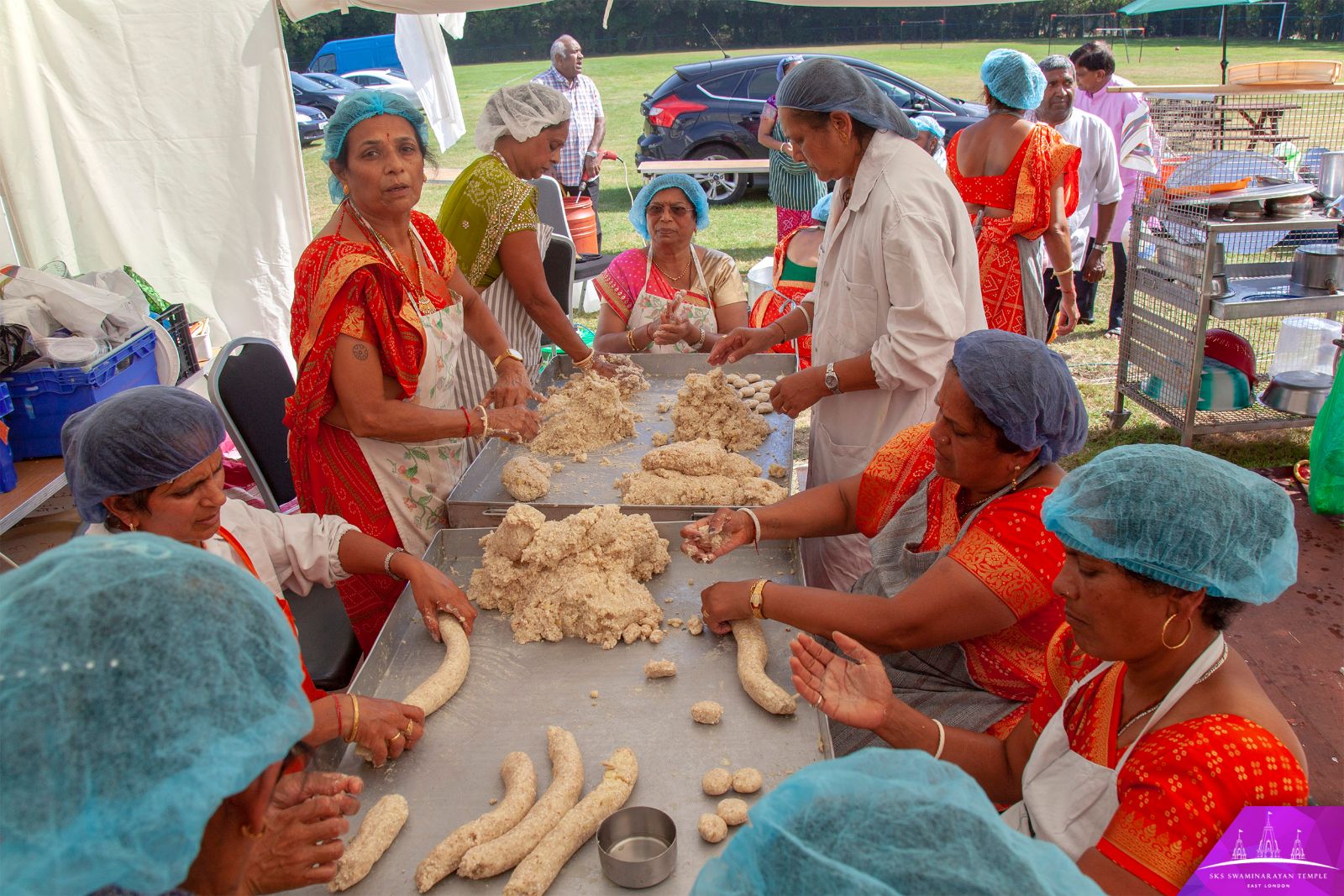 ©1987-2017 SKS Swaminarayan Temple East London